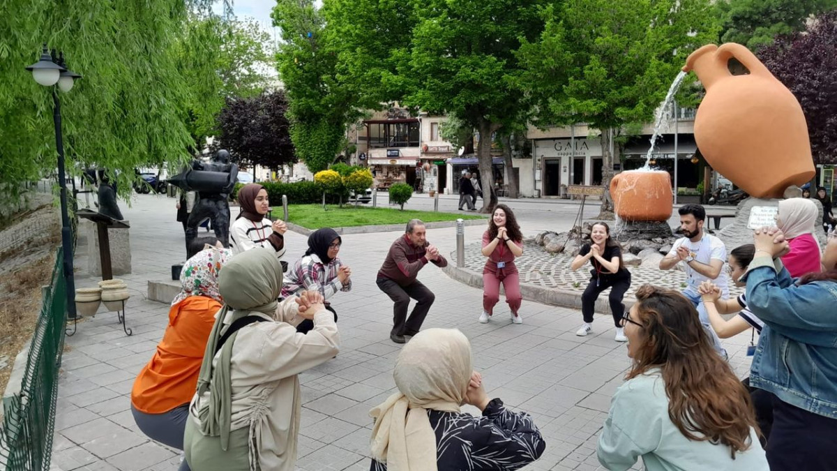 Öğrencilerden hipertansiyon farkındalık etkinliği